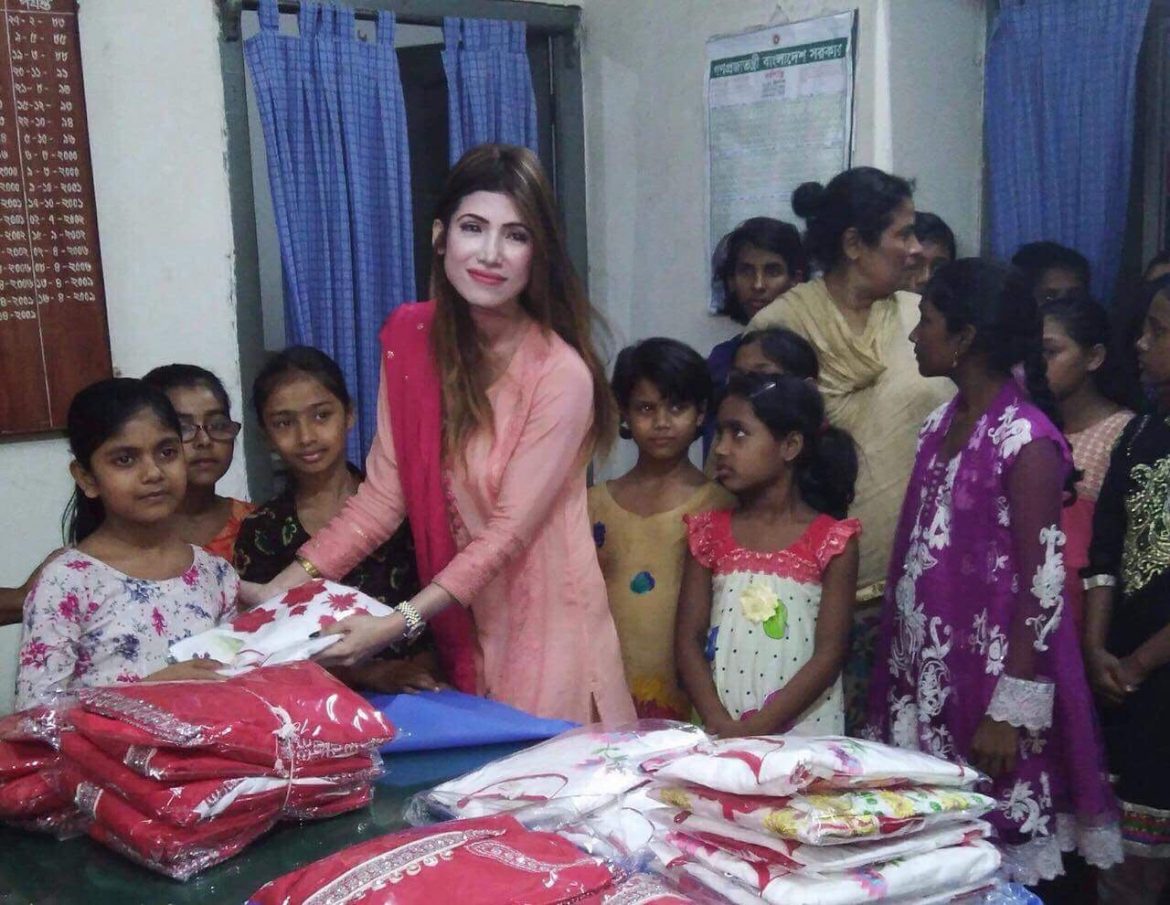 নববর্ষ উপলক্ষে শিশুদের নতুন পোশাক দিল ডিভন ফ্যাশন হাউস