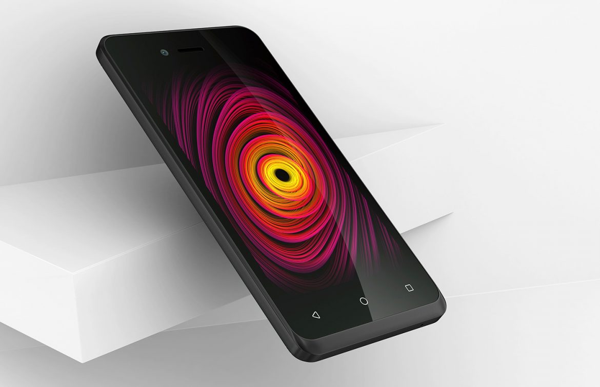 মাত্র ২,৯৩০ টাকায় ওয়ালটন ফোন