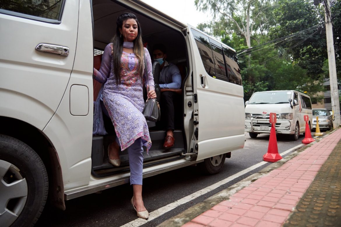 চালু হয়েছে ‘শাটেল ফর বিজনেস’
