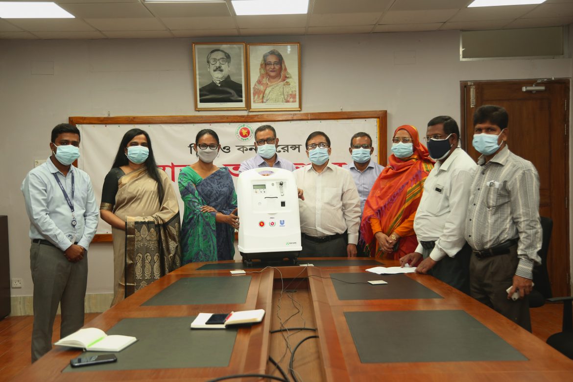 স্বাস্থ্য অধিদপ্তরে অক্সিজেন সরঞ্জাম অনুদান দিয়েছে ইউনিলিভার বাংলাদেশ