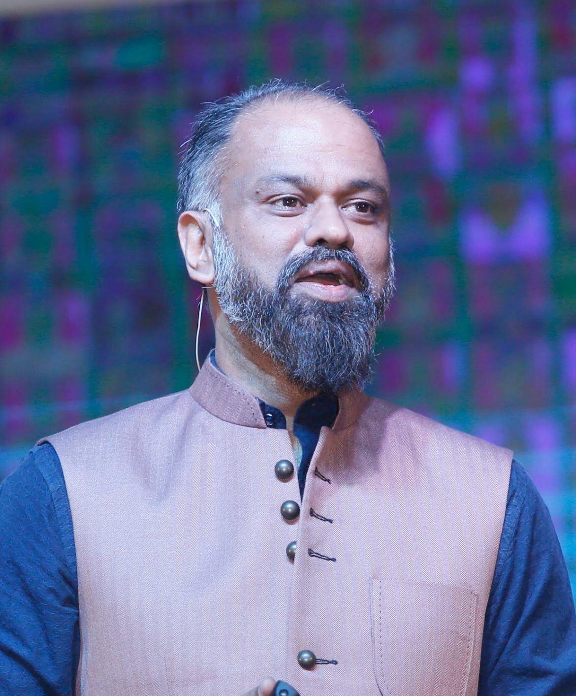 বেসিসের নতুন সভাপতি রাসেল টি আহমেদ
